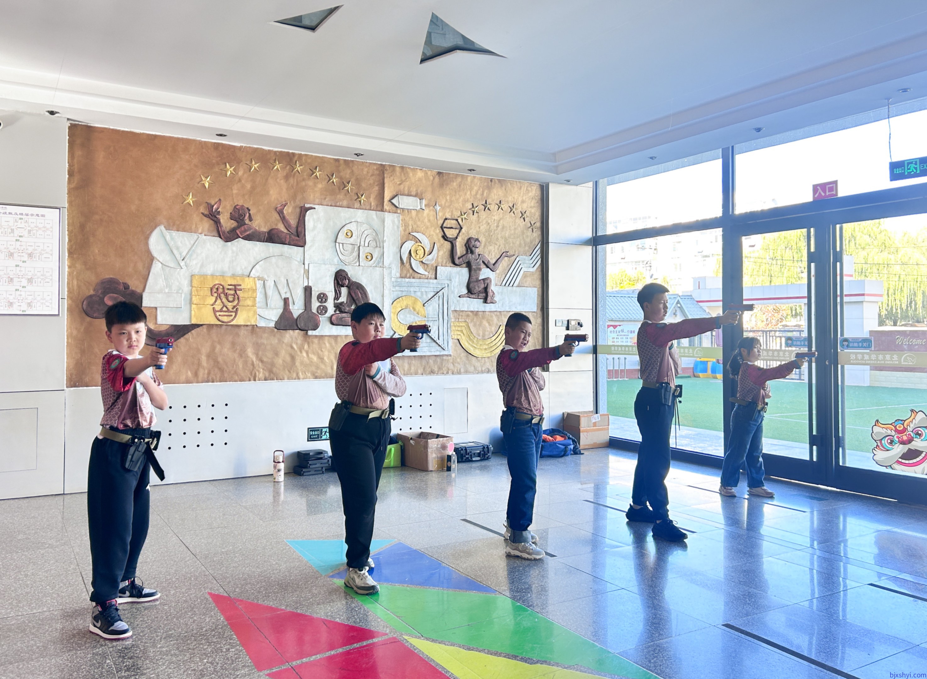 北京市昌平区华成学校室内DSCS 国防体育竞技射击训练